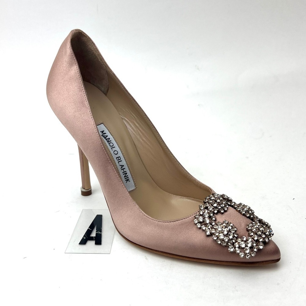 MANOLO BLAHNIK Hangisi Pump sz 6